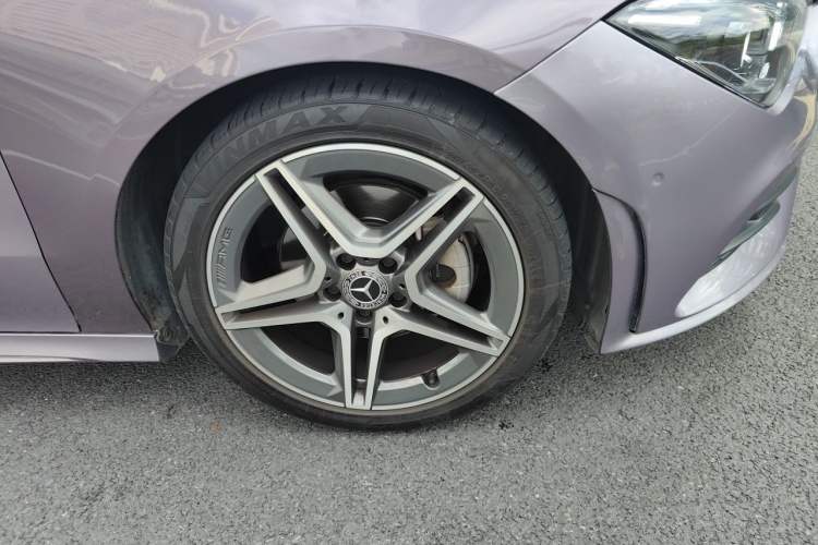 Used Mercedes-Benz CLA 2021 CLA 200 Right Front Wheel Hub
