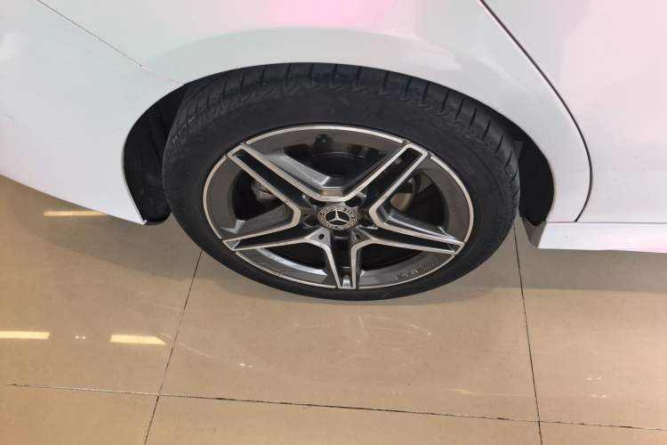 Used Mercedes-Benz CLA 2021 CLA 200 Right Rear Wheel Hub