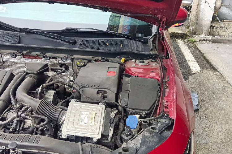 Used Mercedes-Benz CLA 2021 CLA 200 Engine Bay Left