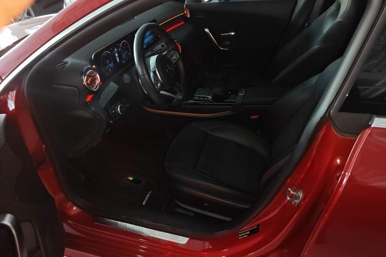 Used Mercedes-Benz CLA 2021 CLA 200 Shooting Brake Left Front Seat