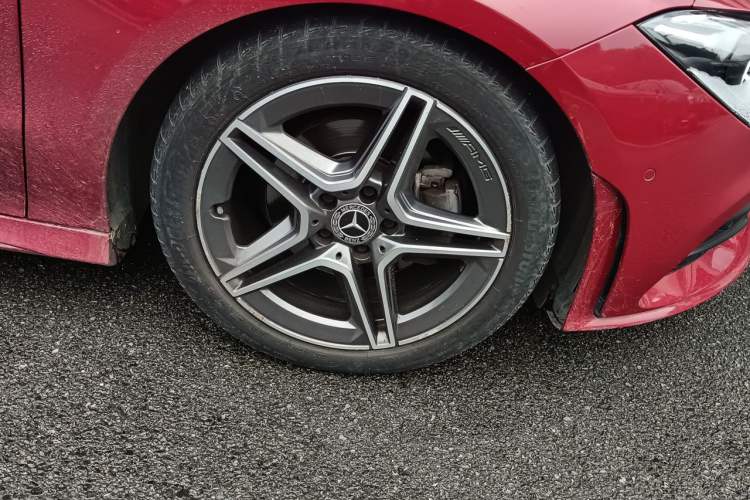 Used Mercedes-Benz CLA 2021 CLA 200 Right Front Wheel Hub
