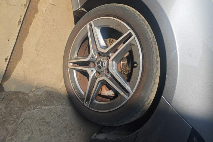 Used Mercedes-Benz CLA 2021 CLA 200 Right Front Wheel Hub
