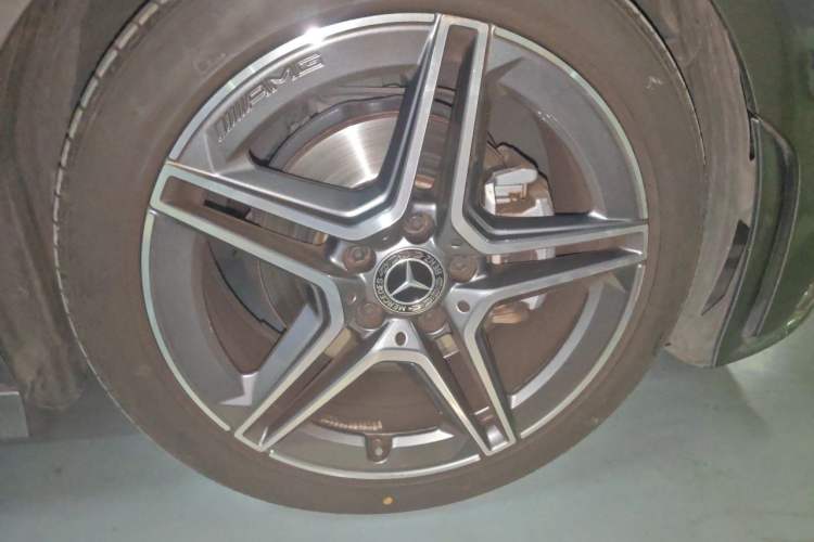 Used Mercedes-Benz CLA 2021 CLA 200 Right Front Wheel Hub