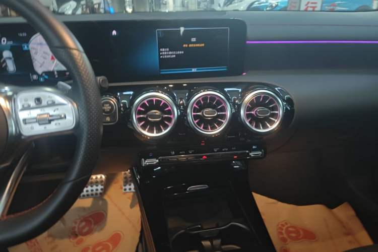 Used Mercedes-Benz CLA 2021 CLA 200 Shooting Brake Audio And AC Panel