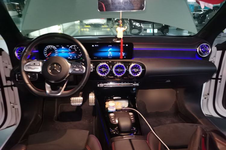 Used Mercedes-Benz CLA 2021 CLA 200 Center Console