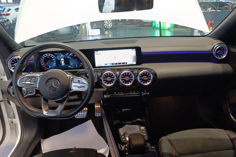 Used Mercedes-Benz CLA 2021 CLA 200 Center Console