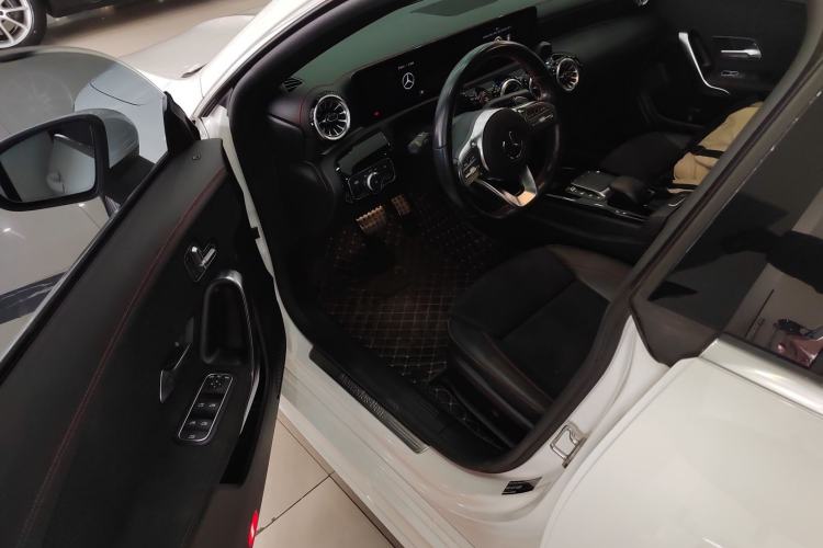 Used Mercedes-Benz CLA 2021 CLA 200 Shooting Brake Driver Seat