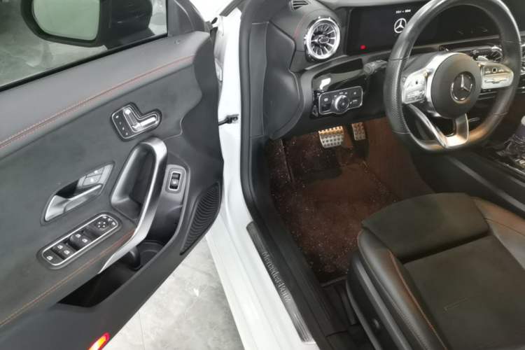 Used Mercedes-Benz CLA 2021 CLA 200 Driver Seat