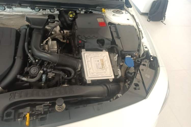 Used Mercedes-Benz CLA 2021 CLA 200 Shooting Brake Engine Bay Left