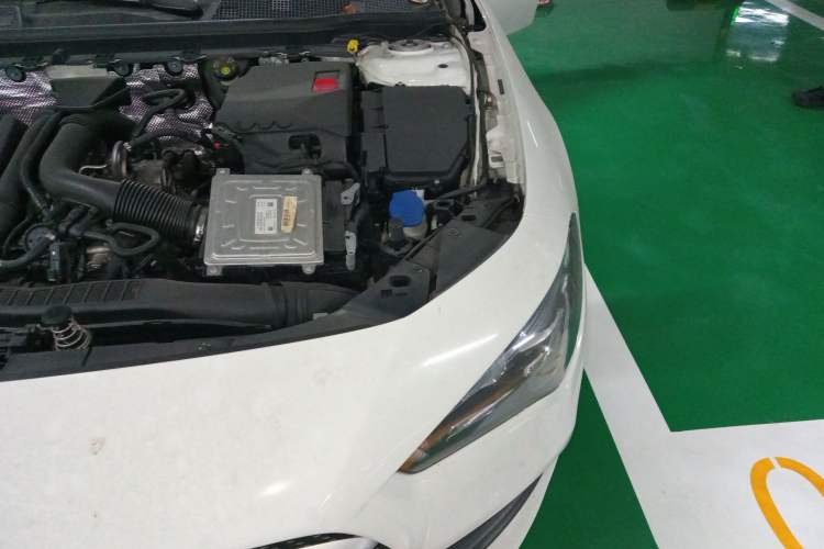 Used Mercedes-Benz CLA 2021 CLA 200 Shooting Brake Engine Bay Left
