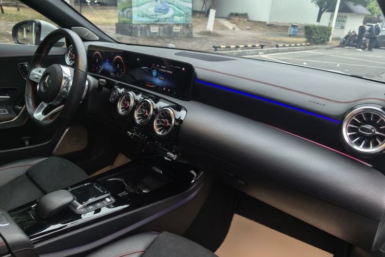 Used Mercedes-Benz CLA 2021 CLA 200 Shooting Brake Exterior 15