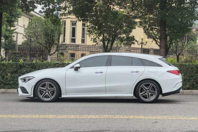 Used Mercedes-Benz CLA 2021 CLA 200 Shooting Brake Exterior 2