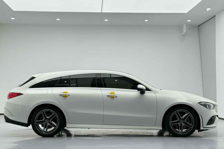 Used Mercedes-Benz CLA 2021 CLA 200 Shooting Brake Exterior 3