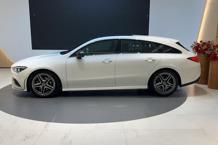 Used Mercedes-Benz CLA 2021 CLA 200 Shooting Brake Exterior 3