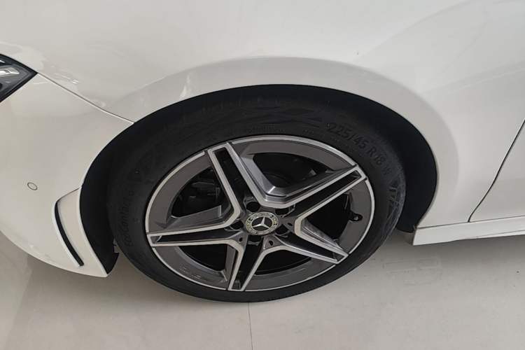 Used Mercedes-Benz CLA 2021 CLA 200 Exterior 4