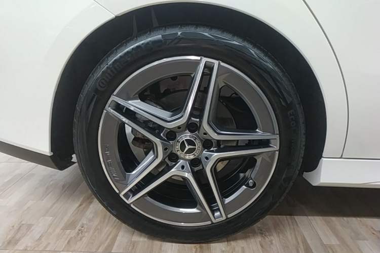 Used Mercedes-Benz CLA 2021 CLA 200 Exterior 5
