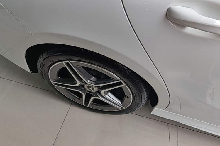 Used Mercedes-Benz CLA 2021 CLA 200 Shooting Brake Exterior 5