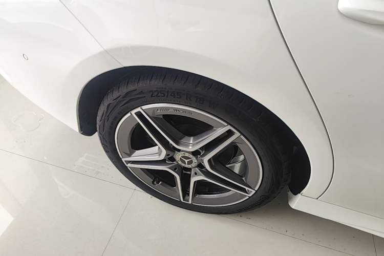 Used Mercedes-Benz CLA 2021 CLA 200 Exterior 5