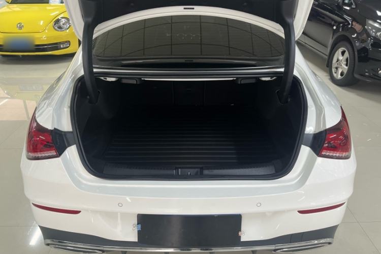 Used Mercedes-Benz CLA 2021 CLA 200 Exterior 9