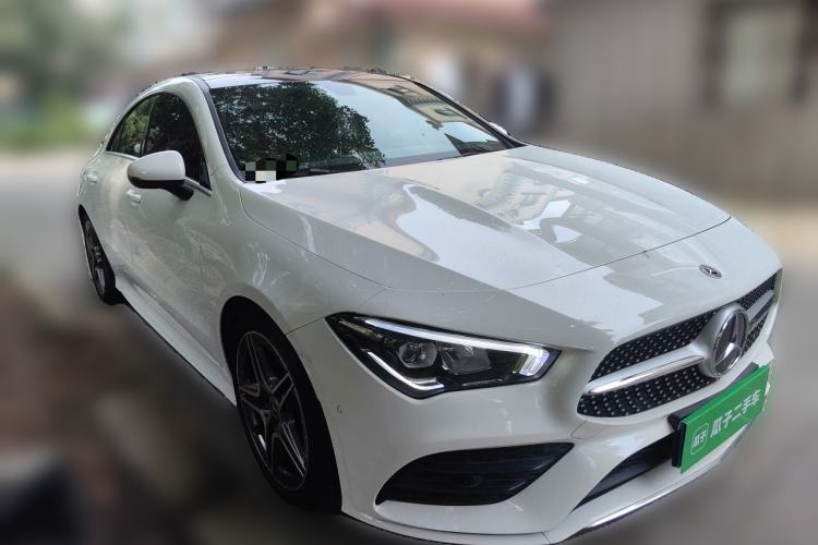 Used Mercedes-Benz CLA 2021 CLA 200 Front Right 45 Deg