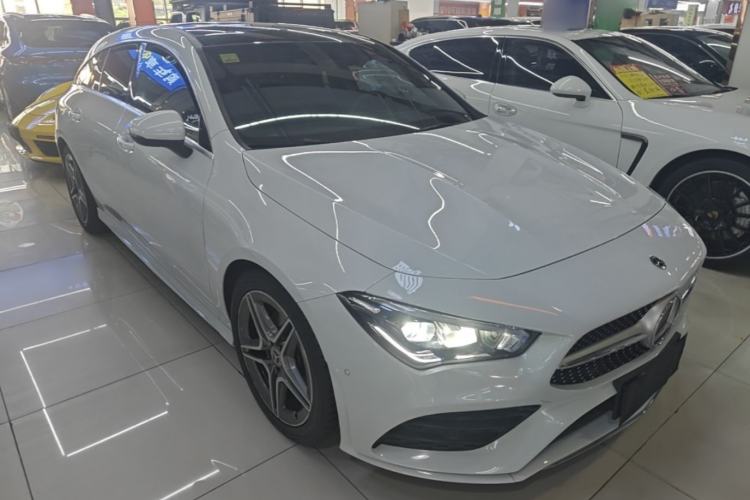 Used Mercedes-Benz CLA 2021 CLA 200 Shooting Brake Front Right 45 Deg