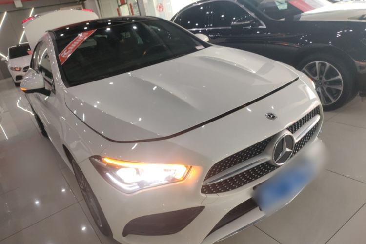 Used Mercedes-Benz CLA 2021 CLA 200 Front Right 45 Deg
