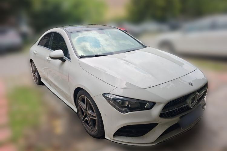 Used Mercedes-Benz CLA 2021 CLA 200 Front Right 45 Deg