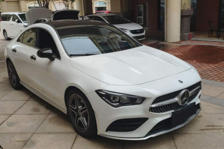 Used Mercedes-Benz CLA 2021 CLA 200 Front Right 45 Deg