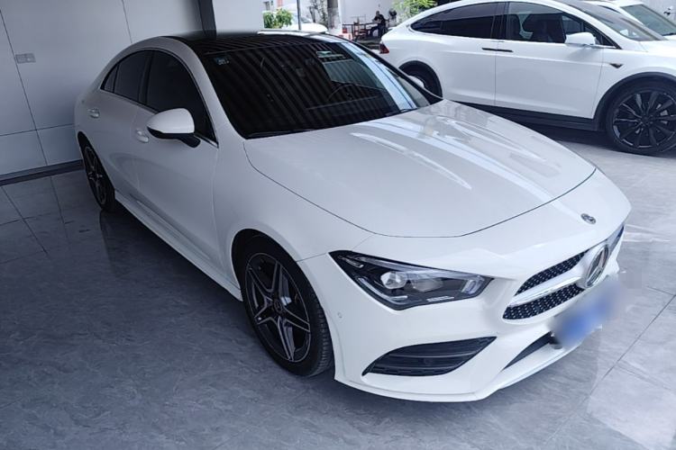 Used Mercedes-Benz CLA 2021 CLA 200 Front Right 45 Deg
