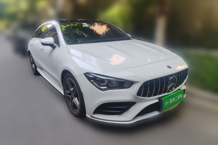 Used Mercedes-Benz CLA 2021 CLA 200 Shooting Brake Front Right 45 Deg