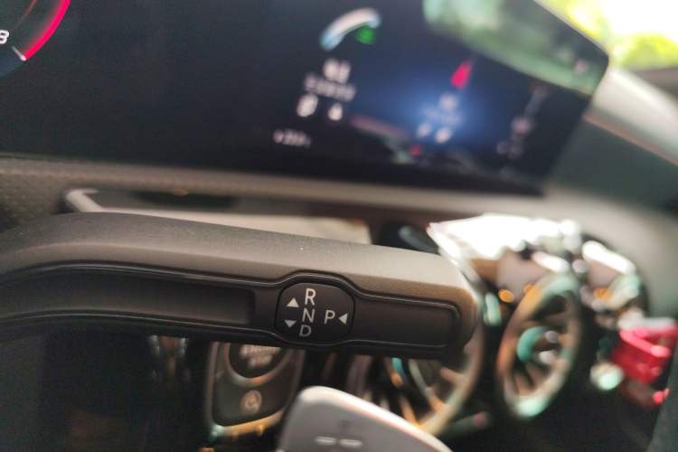 Used Mercedes-Benz CLA 2021 CLA 200 Shooting Brake Gear Lever