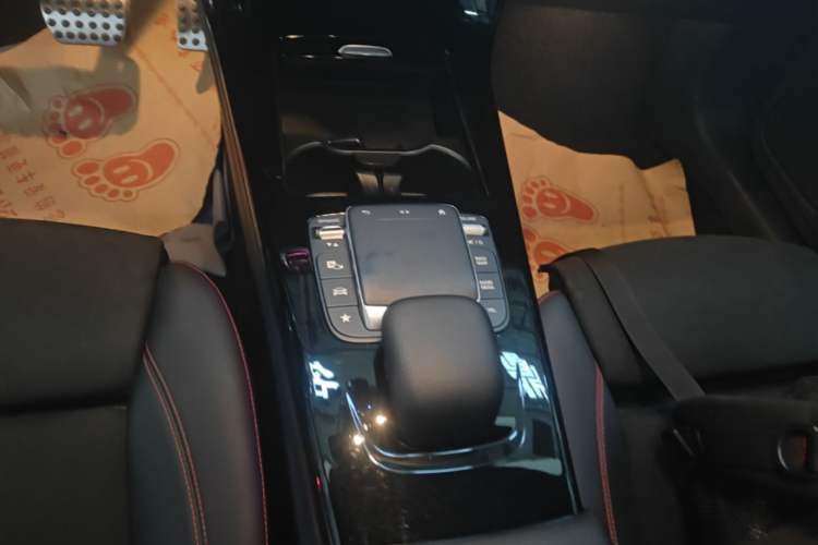 Used Mercedes-Benz CLA 2021 CLA 200 Shooting Brake Gear Lever