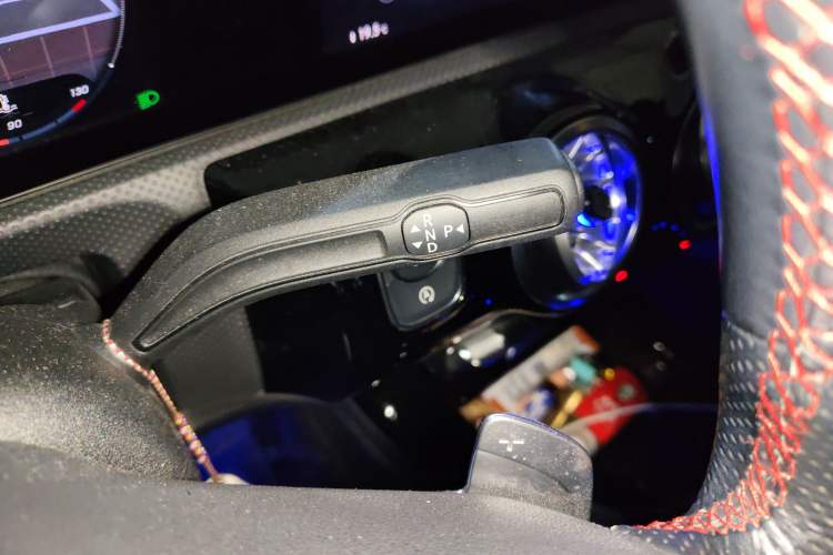 Used Mercedes-Benz CLA 2021 CLA 200 Shooting Brake Gear Lever