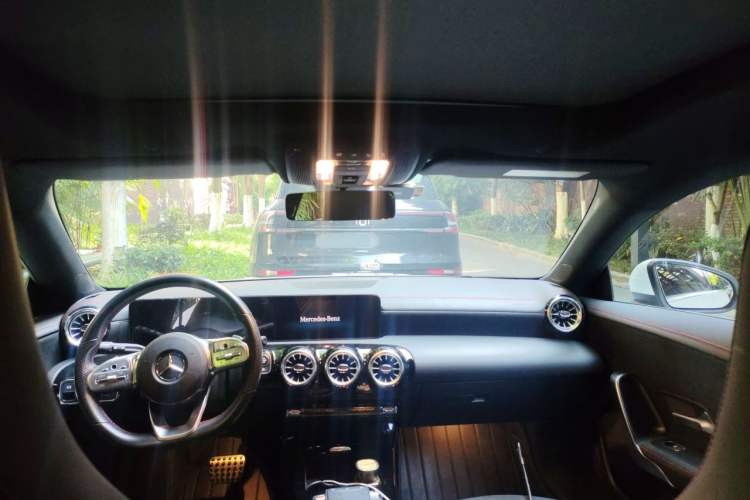 Used Mercedes-Benz CLA 2021 CLA 200 Shooting Brake Headliner