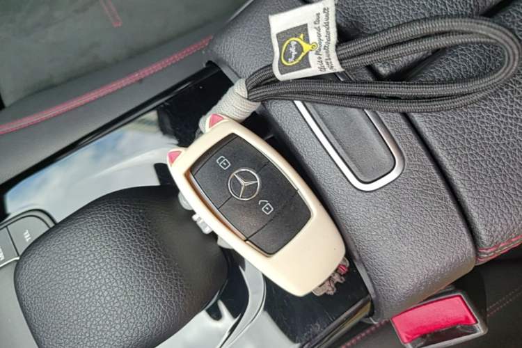 Used Mercedes-Benz CLA 2021 CLA 200 Shooting Brake Interior 1