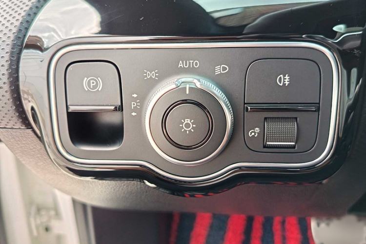 Used Mercedes-Benz CLA 2021 CLA 200 Shooting Brake Interior 10