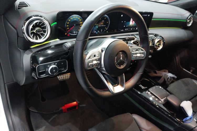 Used Mercedes-Benz CLA 2021 CLA 200 Interior 2