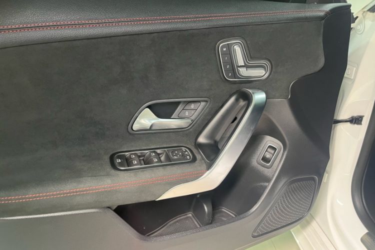 Used Mercedes-Benz CLA 2021 CLA 200 Interior 4