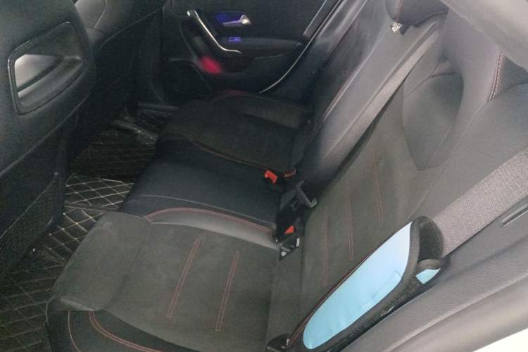Used Mercedes-Benz CLA 2021 CLA 200 Interior 4