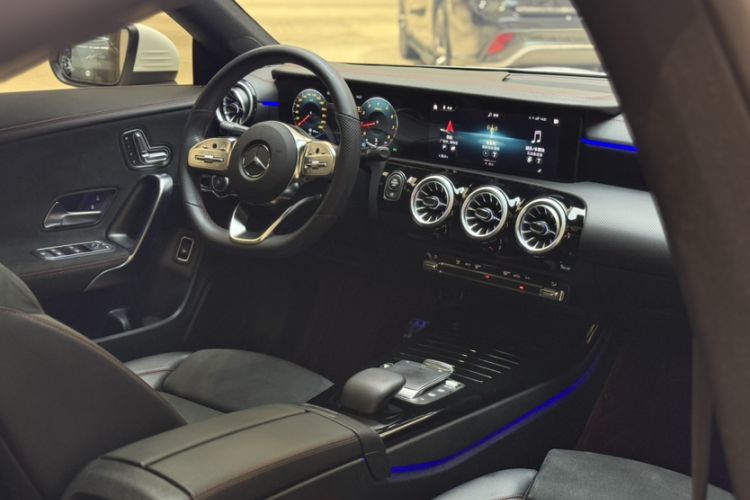 Used Mercedes-Benz CLA 2021 CLA 200 Interior 6