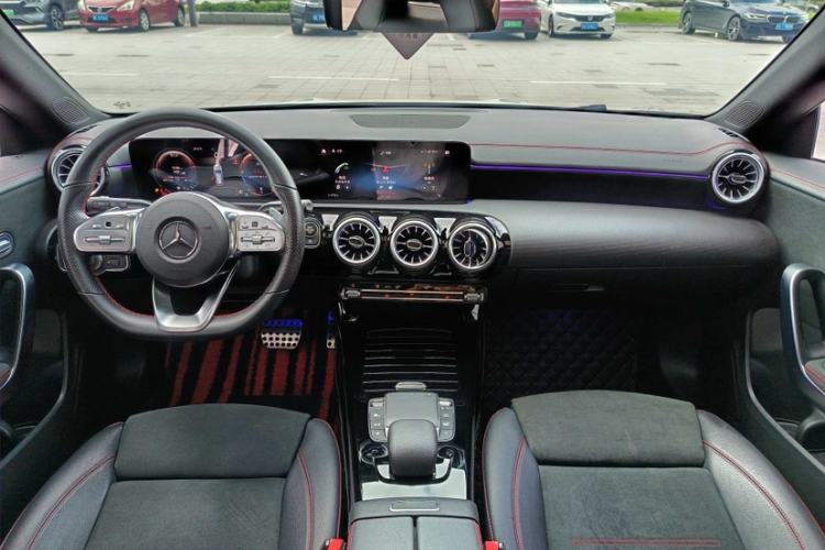 Used Mercedes-Benz CLA 2021 CLA 200 Shooting Brake Interior 6