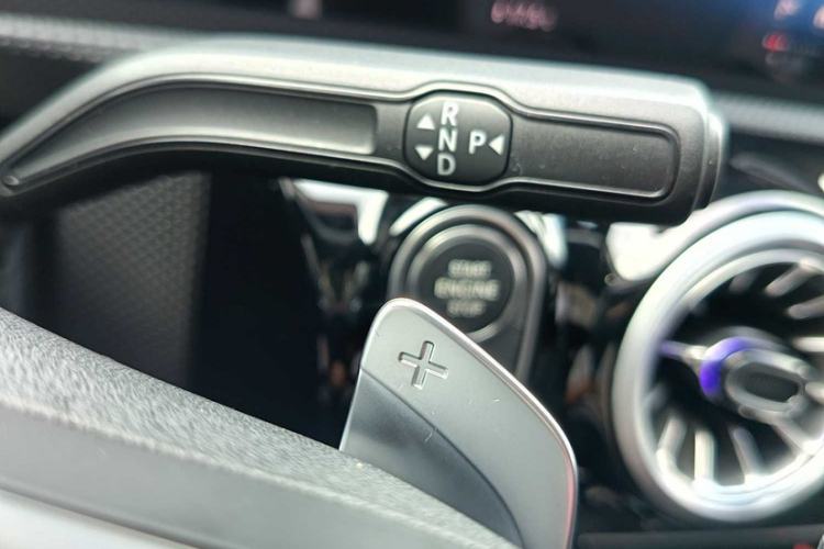 Used Mercedes-Benz CLA 2021 CLA 200 Shooting Brake Interior 8
