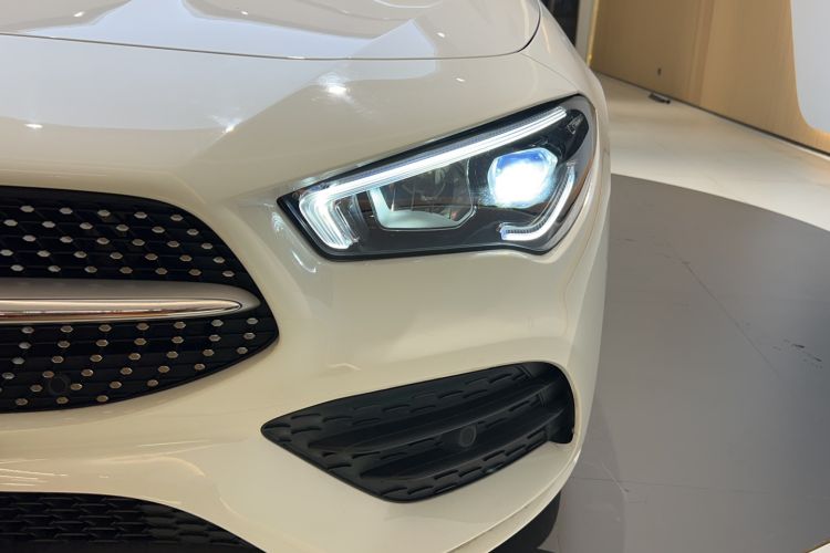 Used Mercedes-Benz CLA 2021 CLA 200 Shooting Brake Left Front Headlight