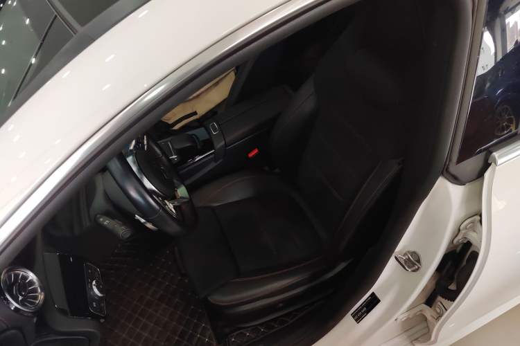 Used Mercedes-Benz CLA 2021 CLA 200 Shooting Brake Left Front Seat