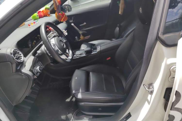 Used Mercedes-Benz CLA 2021 CLA 260 4MATIC Left Front Seat