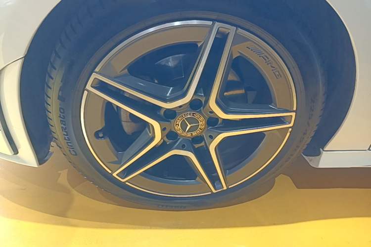 Used Mercedes-Benz CLA 2021 CLA 200 Left Front Wheel Hub