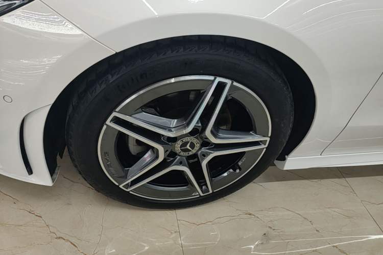 Used Mercedes-Benz CLA 2021 CLA 200 Left Front Wheel Hub