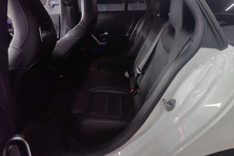 Used Mercedes-Benz CLA 2021 CLA 260 4MATIC Shooting Brake Left Rear Seat