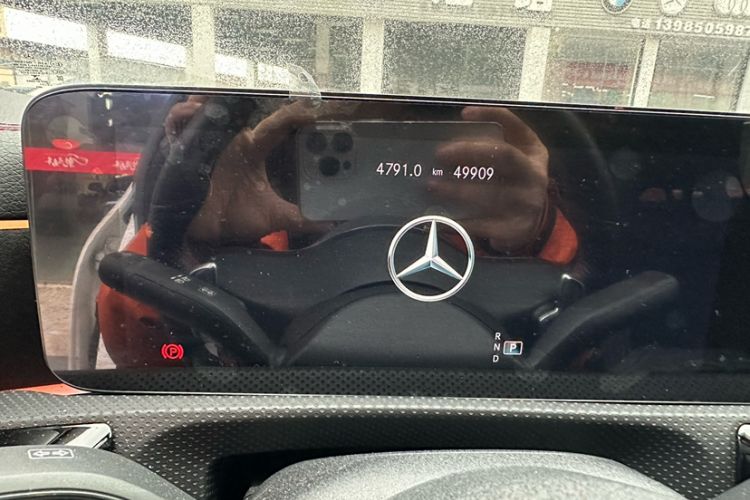 Used Mercedes-Benz CLA 2021 CLA 200 Odometer Close Up