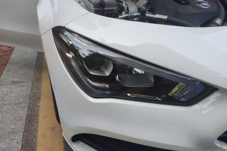 Used Mercedes-Benz CLA 2021 CLA 200 Shooting Brake Right Front Headlight